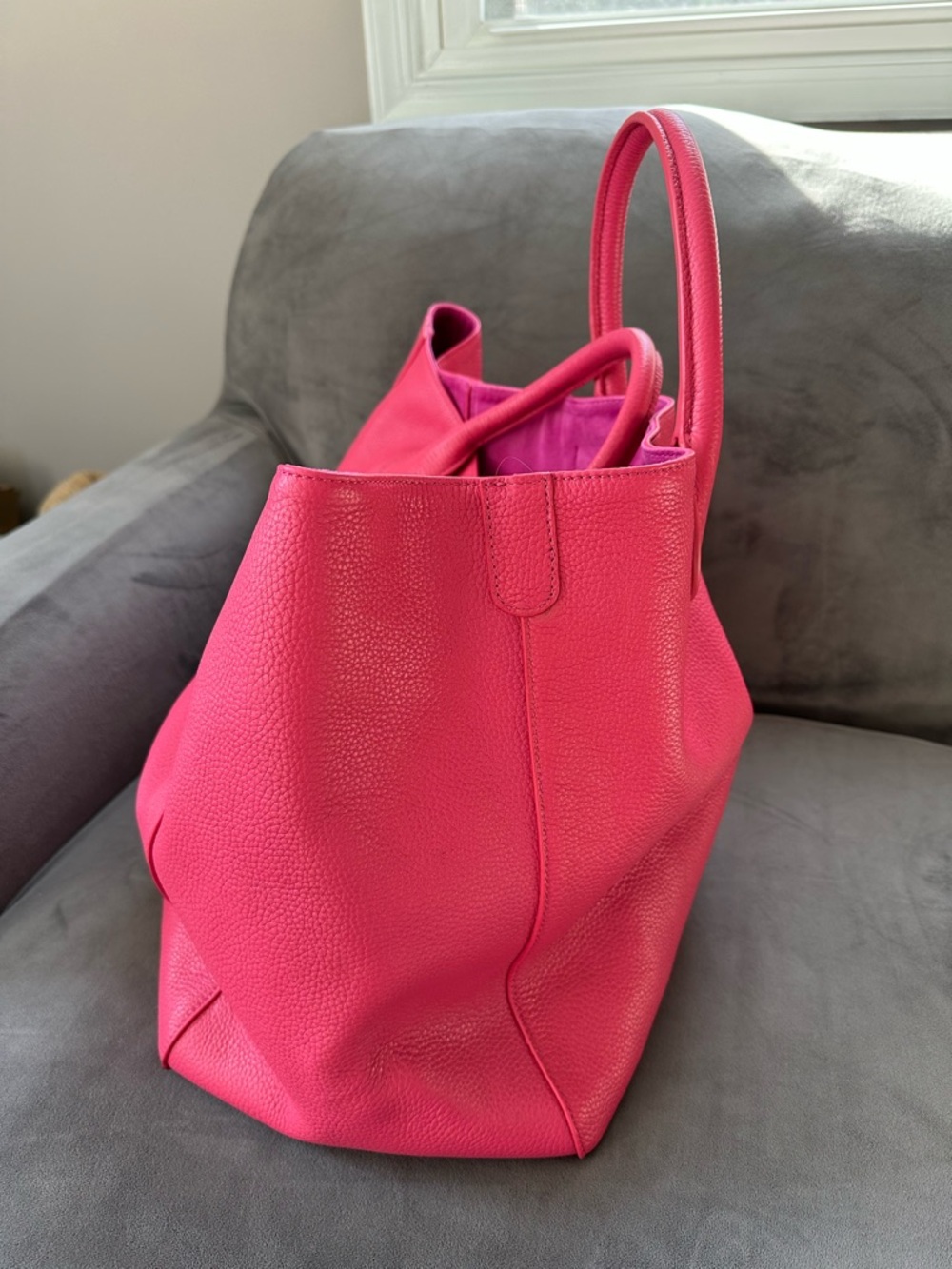 Women's Pink Leather Tote Bag with Dual Top Handles - Picture 2 of 4
